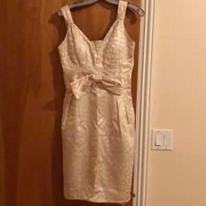 Midi ivory printed dress